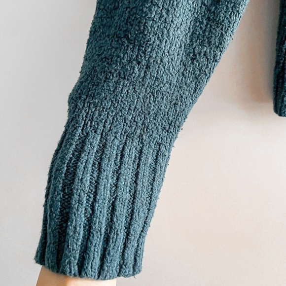 Knit Icelandic Sweater - Picture 6 of 8